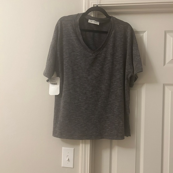 my LAnd Textured Top - Picture 4 of 6